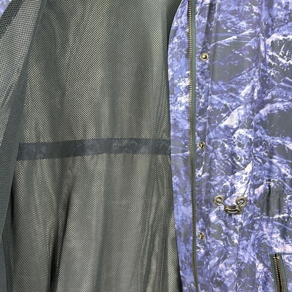 Soft Surroundings Cinched Waist Marble Printed Windbreaker Jacket, XS - Picture 6 of 13